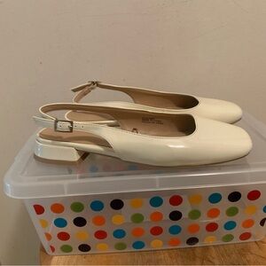 Elegant Cream Slingback Women Shoes